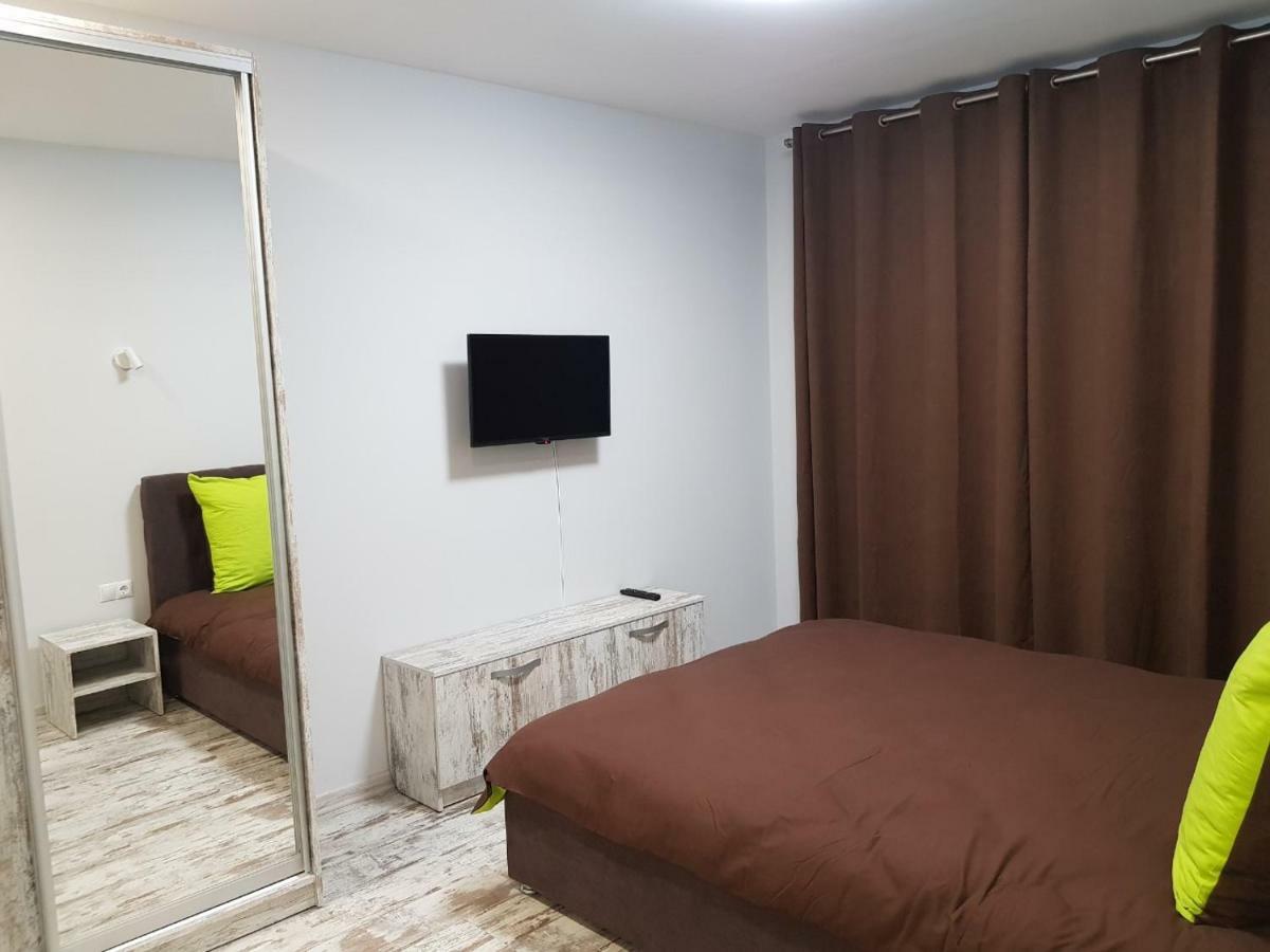 Silver Star Apartment 40B Uzhhorod Exterior photo